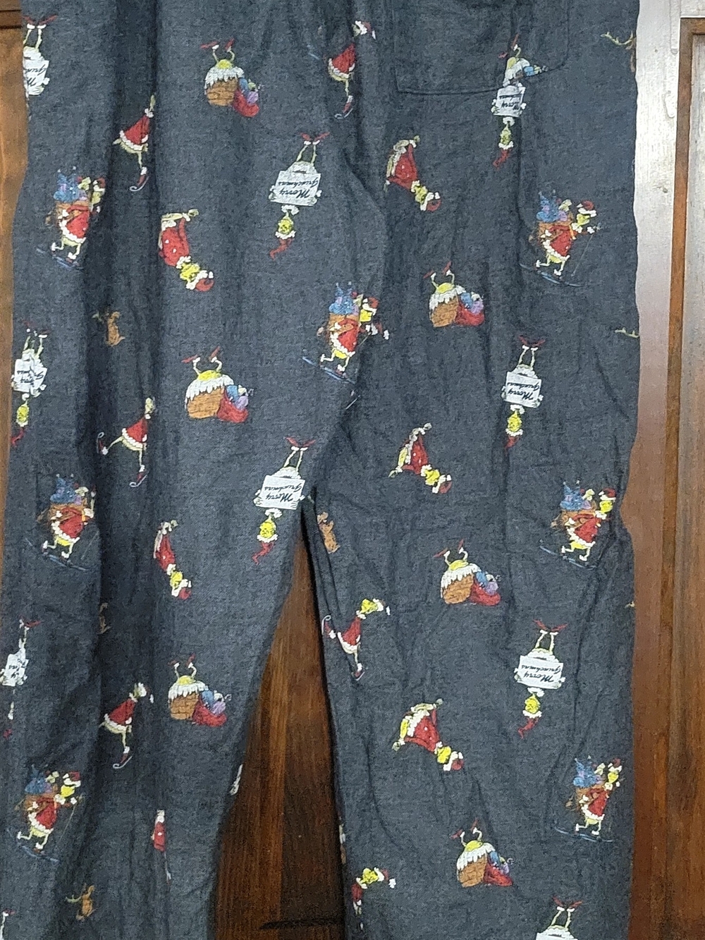 American Eagle Outfitters Charcoal Gray Holiday Print Men’s Leggings